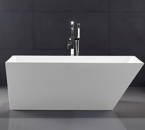 Small Free Standing Bath Tubs