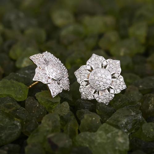 The Classic Solitaire Stud Earrings  Solitaire Diamond Earrings at Best  Prices in India  SarvadaJewelscom