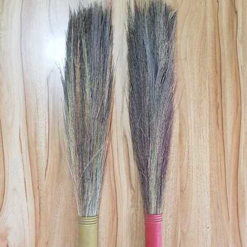 Dried Raw Grass Broom