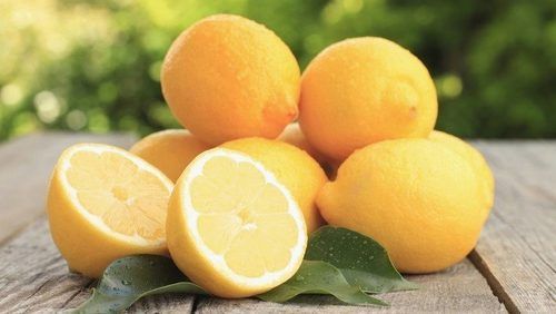 Natural Juicy Yellow Lemon