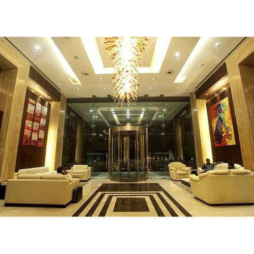 Bend Glass Revolving Door - Application: Hotels