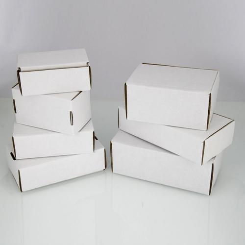 सफेद नालीदार कार्टन बॉक्स 