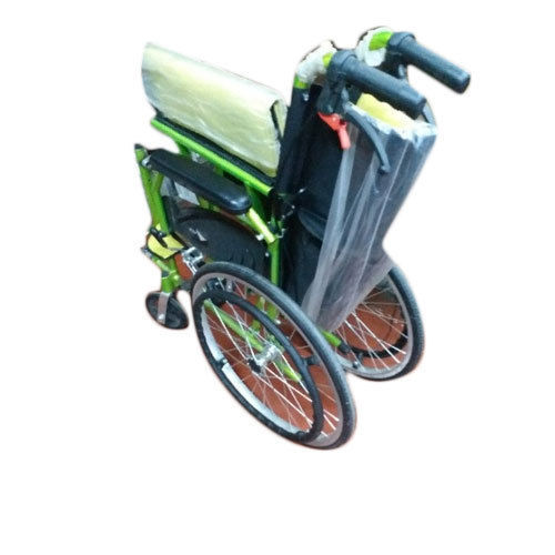 Superior Quality Folding Wheelchair Front Wheel Diameter: 61  Centimeter (Cm)