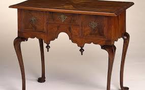 Best Antique Wooden Table