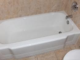 Ceramic Bath Tubs - Premium Quality Ceramic, Space-Optimized Design, Elegant Glossy Finish