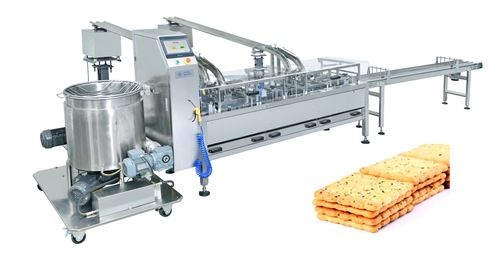 Square Biscuit Cream Sandwiching Machine