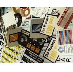 सादा और मुद्रित पॉलीकार्बोनेट लेबल