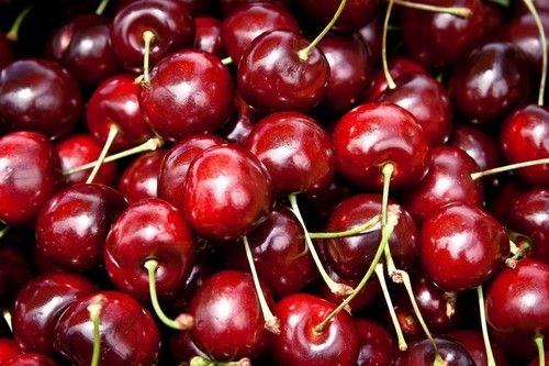 Red Unique Sweet Flavor Cherries