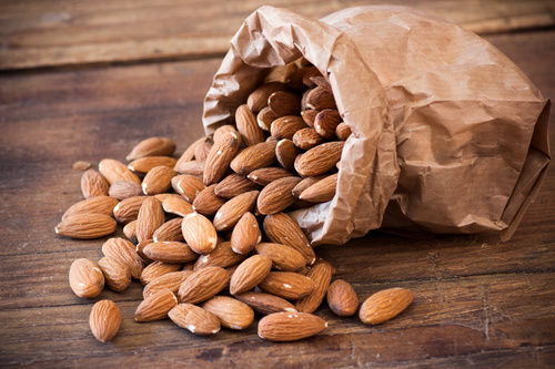 Brown High Grade Almonds Nuts