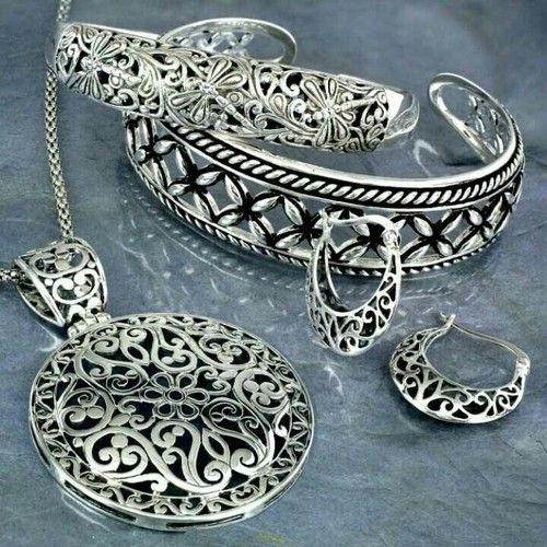Indian Silver Jewelery Set