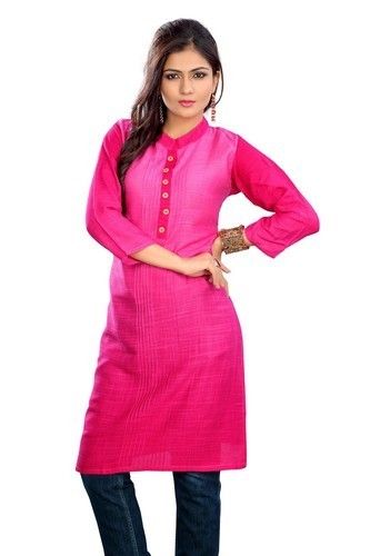 Appealing Look Ladies Kurti