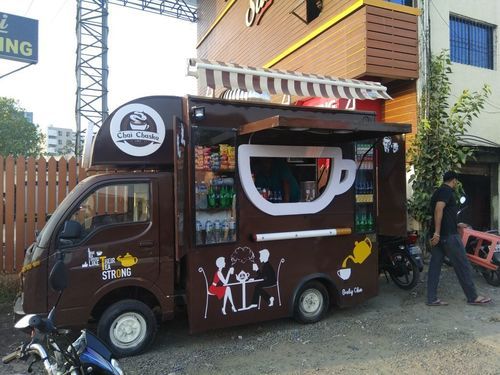 Customized Commercial Food Truck