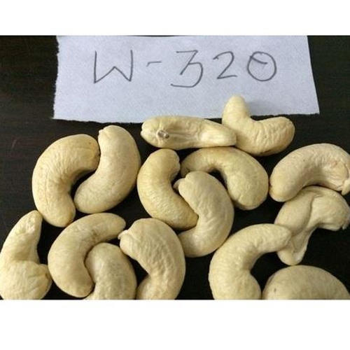 White W320 Processed Cashew Nuts