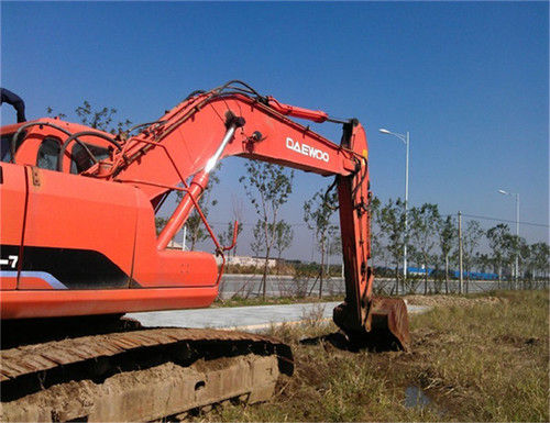  Doosan 220 क्रॉलर एक्सकेवेटर (DH220LC-7) 