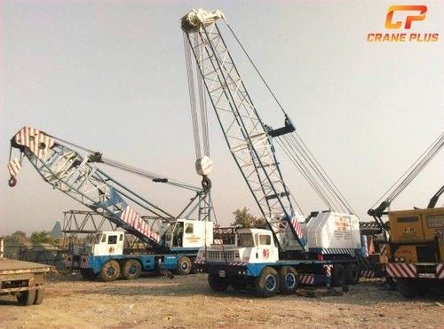 American - 7460, 90 Tons Crane