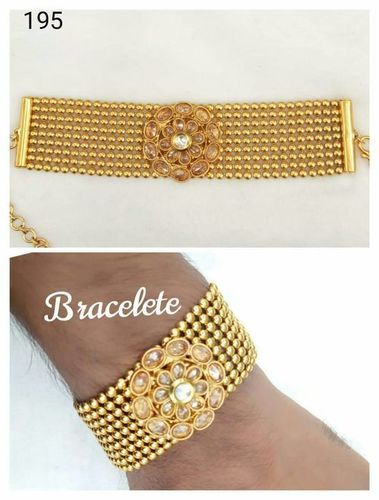 Attractive Fashion Bracelet for Ladies