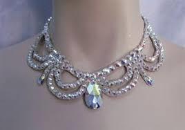 Fashionable Victorian Necklace Set