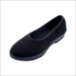 Ladies Black Belly Shoe