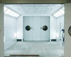 Industrial Spray Paint Booth