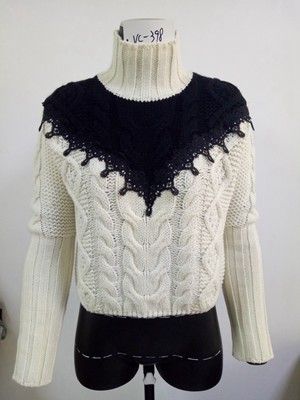 Ladies Cable Knit Pullover With Lace