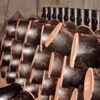 कार्बन स्टील फ्लैंग्स और पाइप फिटिंग आवेदन: ऑटोमोबाइल उद्योग