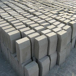 Customized Kerb Stone Paver Blocks