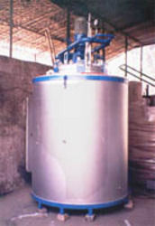 Excellent Quality Vertical Retort Furnaces