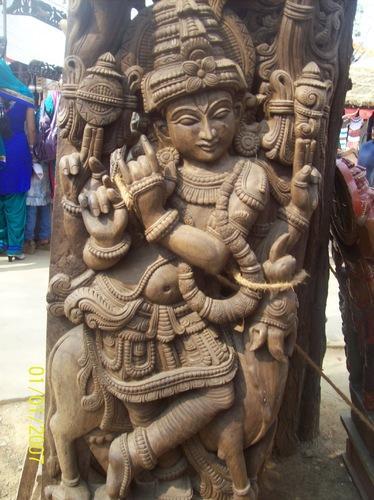 Intricate Designs Wooden Statues