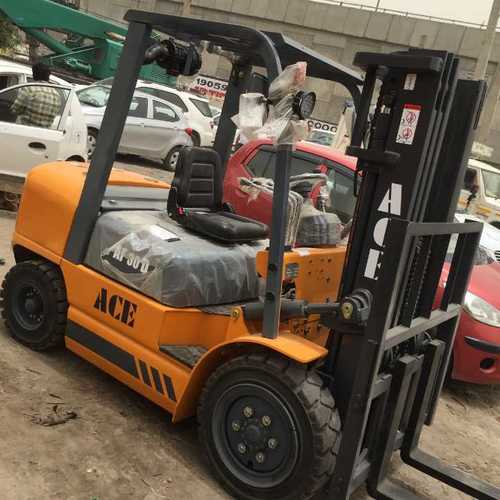 Industrial Forklift Rental Services