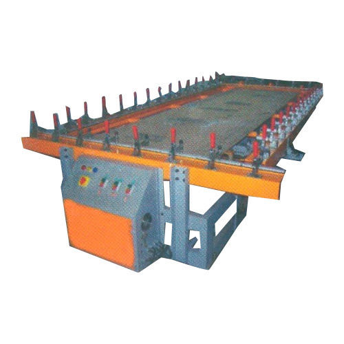 Semi-Automatic Stretching Clamp