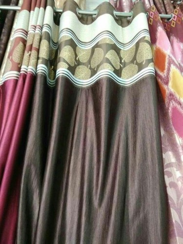 आकर्षक ब्राउन प्रिंटेड पर्दा