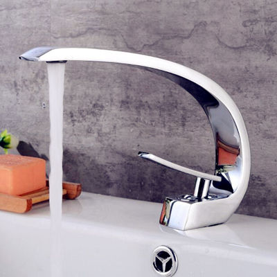 Sanitary Ware Suite New Designed Brass Basin Faucet