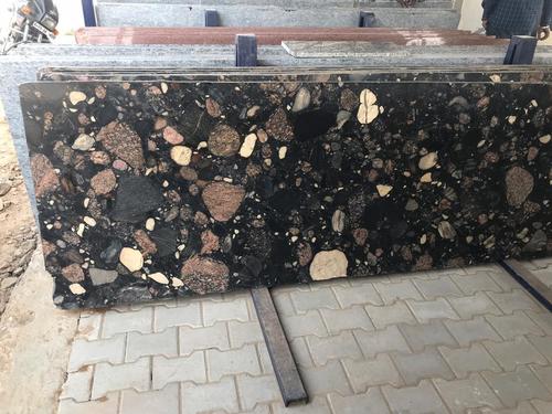 Inalo Black Granite Application: Flooring