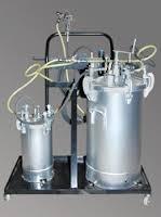 टिकाऊ फ़ीड और फ्लश सिस्टम डिवाइस