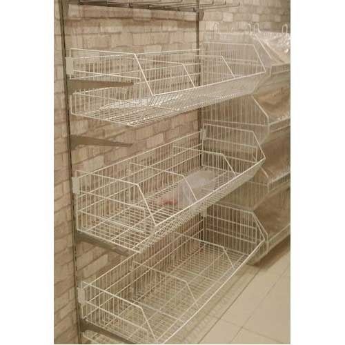 Seamless Wire Shelf With Divider
