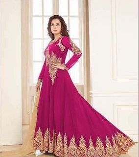 Georgette Ladies Wedding Suits Size: Medium