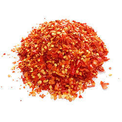 Spicy Crushed Chilli (Pizza Cut Chilli) 3-5 MM