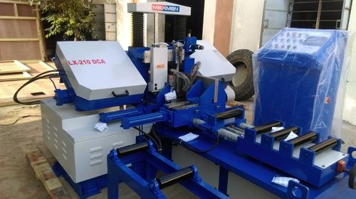 bandsaw cutting machine