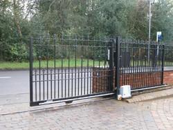 Automatic MS Sliding Gates