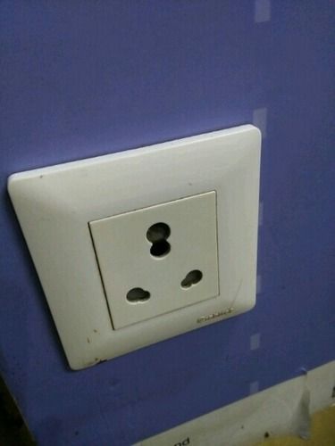 White Excellent Quality Electrical Socket