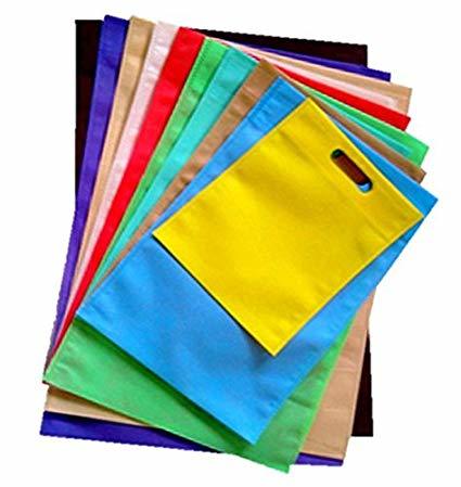 Black Non Woven U Cut Bags