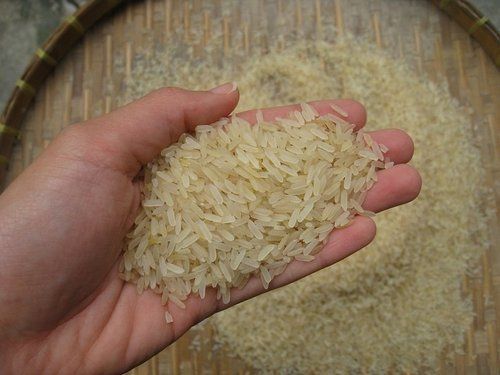  उच्च गुणवत्ता वाला आधा उबला हुआ चावल 