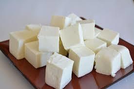 Fresh White Paneer Cubes