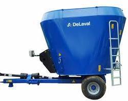 New TMR Mixer Wagon