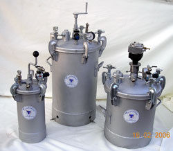 Pressure Feed Containers