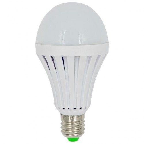 Cool White 9W Rechargeable Led Bulb Capacity: 300 Ton/Day