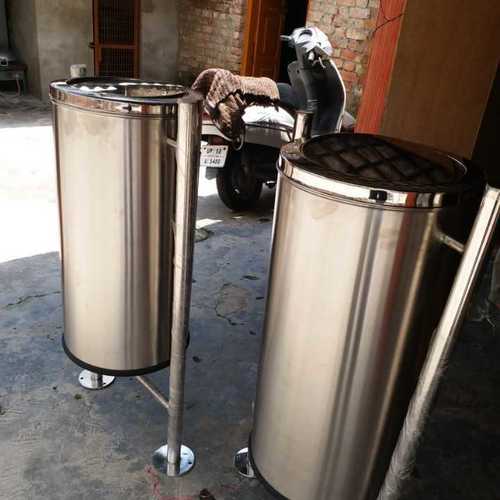 steel dustbin with stand