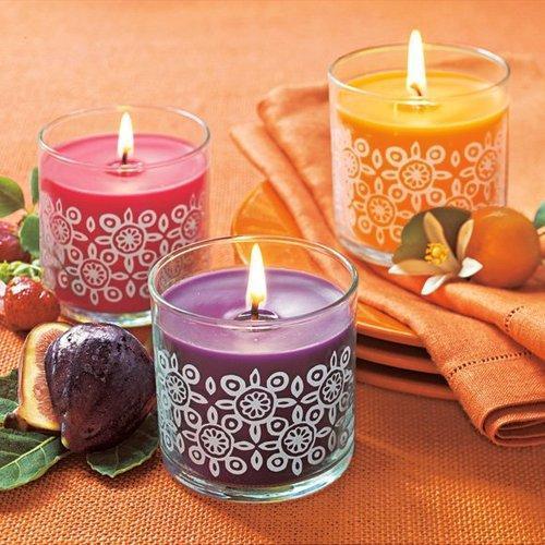 Black Fruit Scented Candle