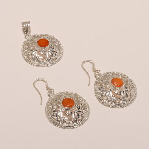 pendant earring set