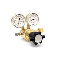 Nitrogen Gas Regulator - Gold, 2-1/2 Inch Size, 1/4th Tube Outlet Connection | Precise Pressure Control for Corrosive and Non-Corrosive Gases